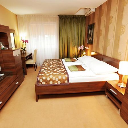 City Hotel Nitra With Free Parking Chambre photo